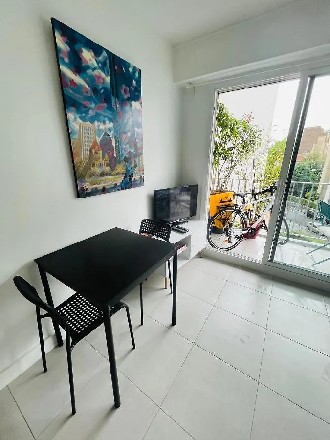 Apartamento Cozy With Terrace